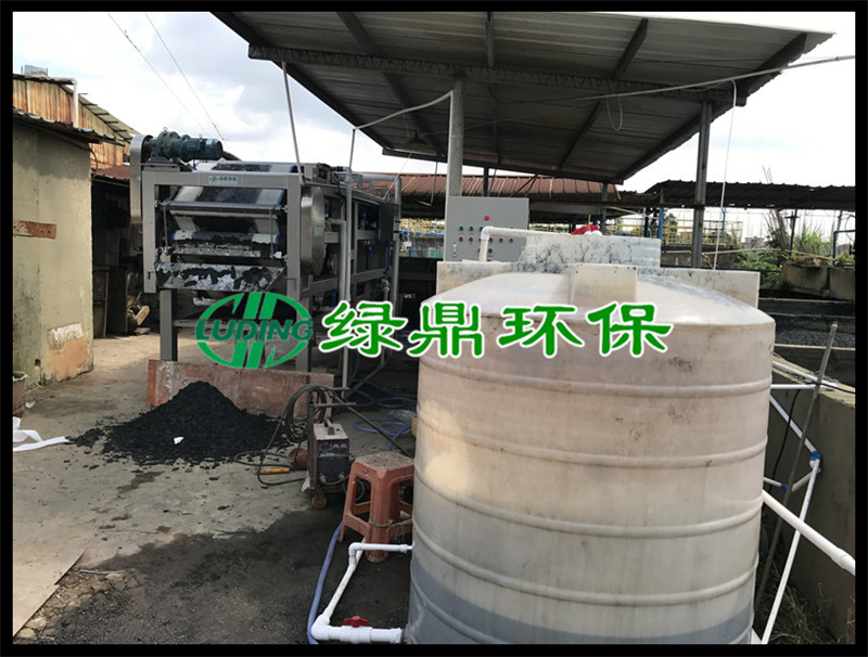 带式压滤机处理印染厂污泥（广州番禺水洗厂） 2